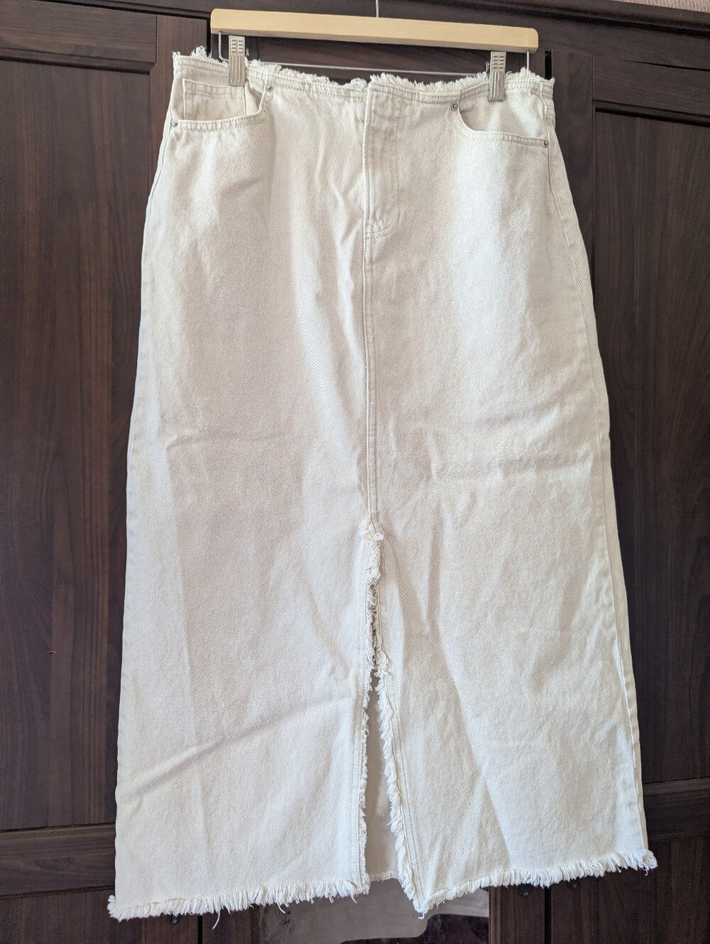 H&M Divided Long Raw Edge Denim Skirt Light Oat Cream 100% Cotton Sz 10